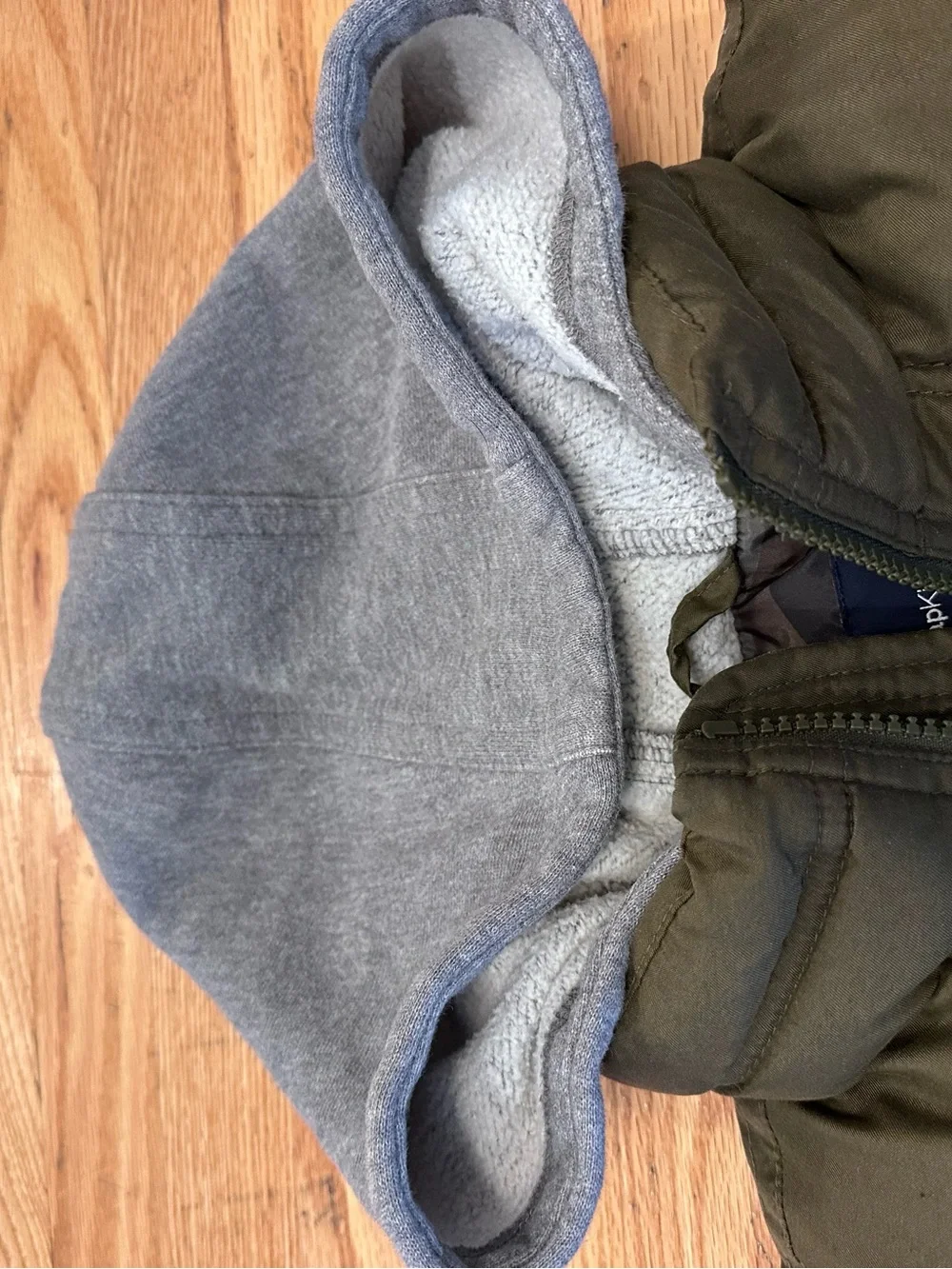 Gap Kids puffy vest Size 10